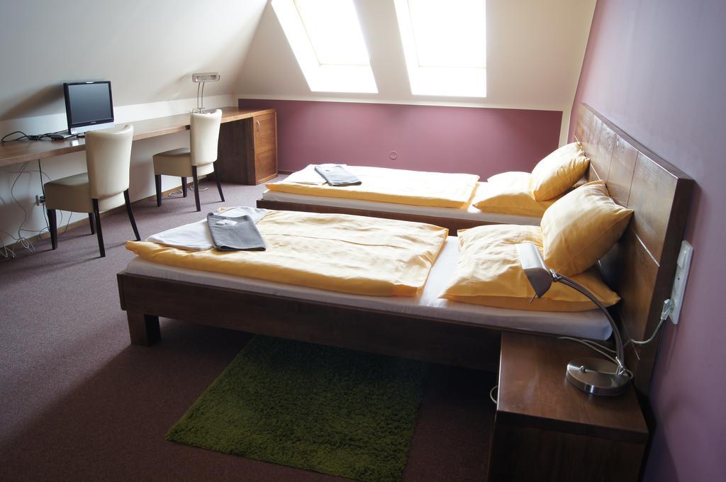 Pension Inspirace A Wellness Self Check-In Kolín Quarto foto